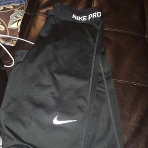 Nike’s pro Capri leggings